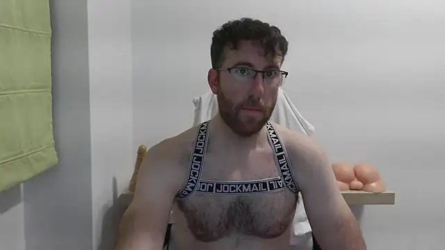 Snapshot of machohiberiko chatting on February 2026 08:05:01 PM machohiberiko online show from February 2026 08:05:01 PM