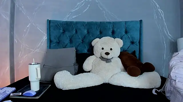 fierygroup online show from April 2026 12:11:02 AM