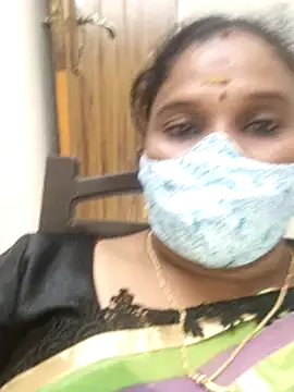 Snapshot of Tamil_Aathira chatting on February 2025 07:45:02 PM Tamil Aathira online show from February 2025 07:45:02 PM