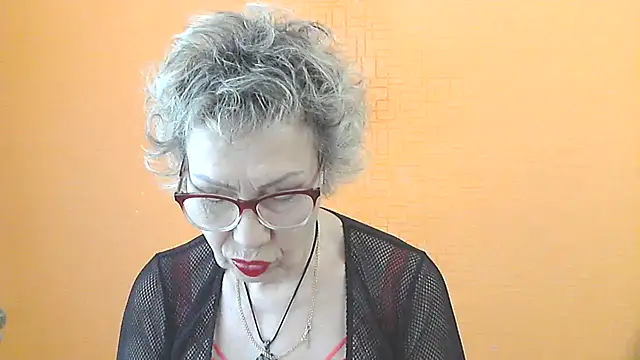 NessyJenixs online show from May 2026 06:51:02 AM