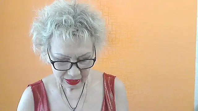 NessyJenixs online show from May 2026 06:51:01 AM