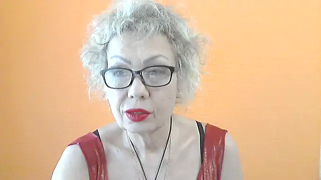 NessyJenixs online show from May 2026 06:53:01 AM
