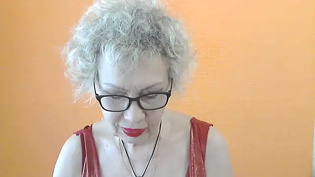 NessyJenixs online show from June 2026 06:47:02 AM