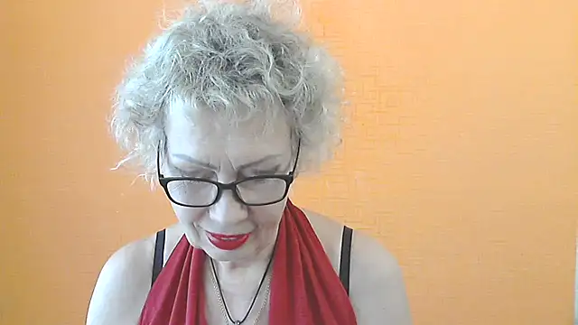 NessyJenixs online show from June 2026 07:06:01 AM