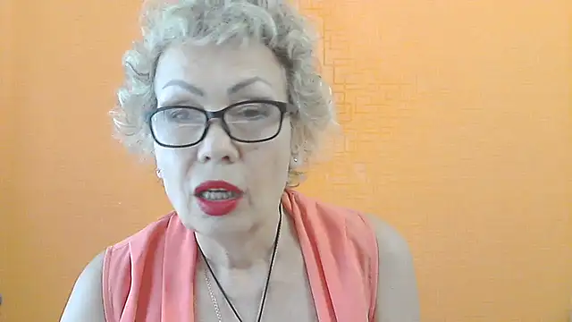 NessyJenixs online show from June 2026 07:13:01 AM