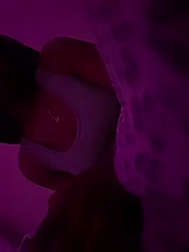 Snapshot of theprettysoles chatting on April 2026 06:35:02 AM theprettysoles online show from April 2026 06:35:02 AM