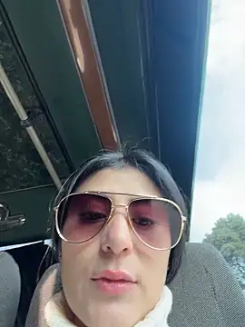 fiorella paris online show from March 2026 09:08:01 PM