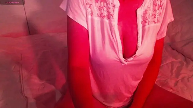 Snapshot of sweetchani666 chatting on September 2025 03:04:01 PM sweetchani666 online show from September 2025 03:04:01 PM