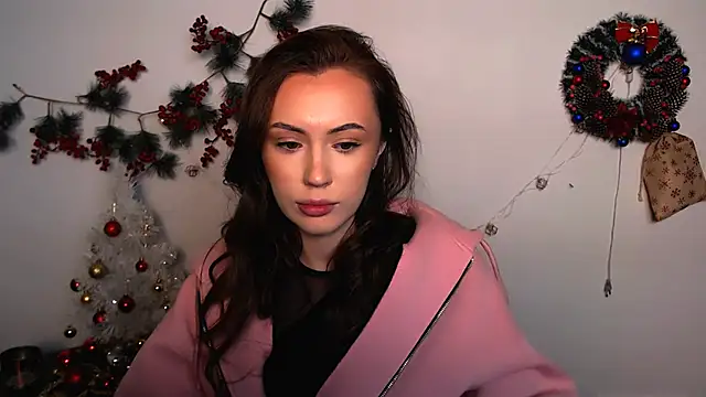 Snapshot of Nikonara_Love chatting on February 2026 03:04:02 PM Nikonara Love online show from February 2026 03:04:02 PM