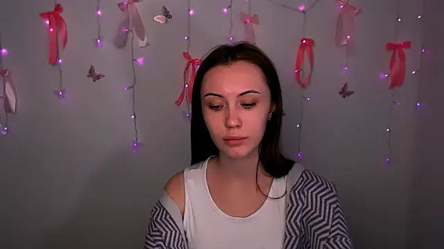 Snapshot of Nikonara_Love chatting on February 2026 01:34:01 PM Nikonara Love online show from February 2026 01:34:01 PM