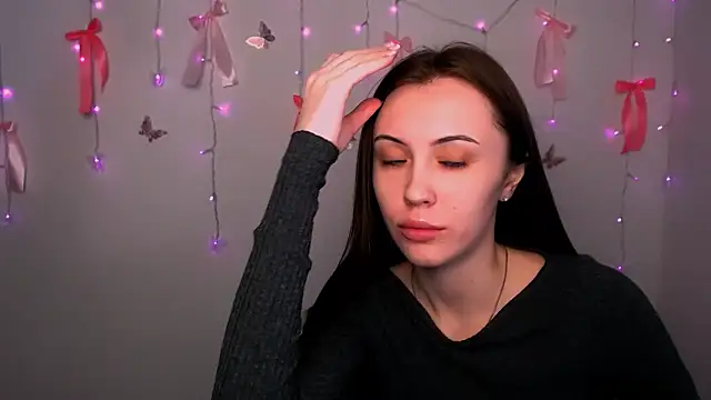 Snapshot of Nikonara_Love chatting on February 2026 01:32:02 PM Nikonara Love online show from February 2026 01:32:02 PM