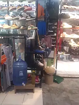 Dember2333 online show from March 2026 05:28:01 PM