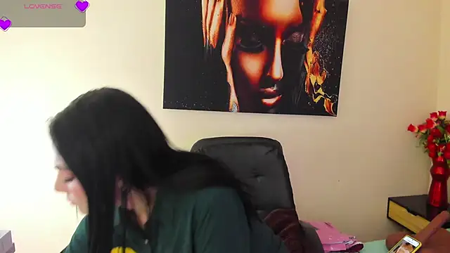 scarlet hit online show from October 2025 03:42:02 AM