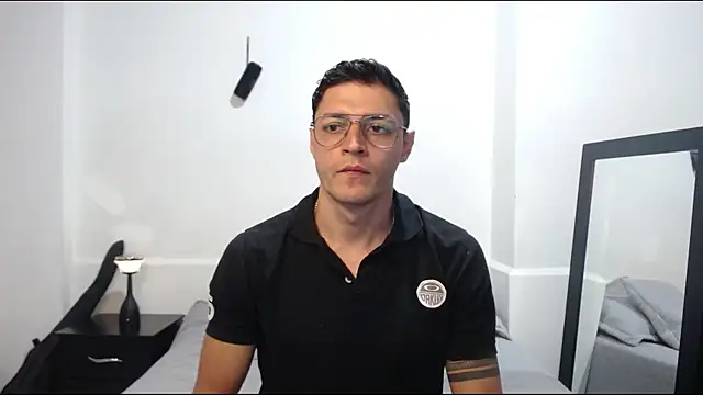 Frank Millers online show from April 2026 11:18:02 PM