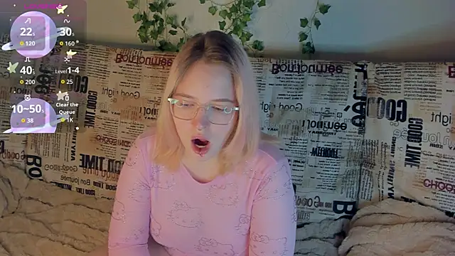 Snapshot of Manic_pixie_ chatting on September 2025 03:56:02 PM Manic pixie online show from September 2025 03:56:02 PM