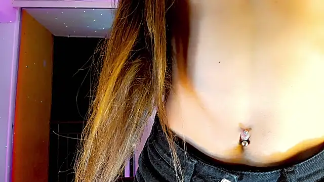 Snapshot of lucyangel_11 chatting on February 2025 08:11:02 AM lucyangel 11 online show from February 2025 08:11:02 AM