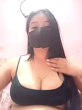 Simran-001 online show from February 2026 12:54:02 PM