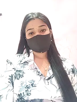 Simran-001 online show from April 2026 05:07:01 PM