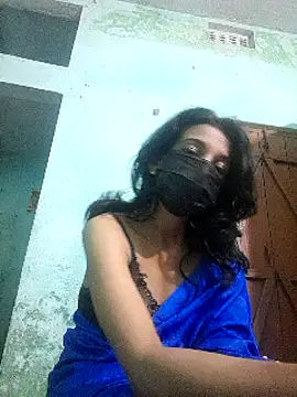 Snapshot of Bong-lady chatting on February 2025 11:25:02 PM Bong-lady online show from February 2025 11:25:02 PM