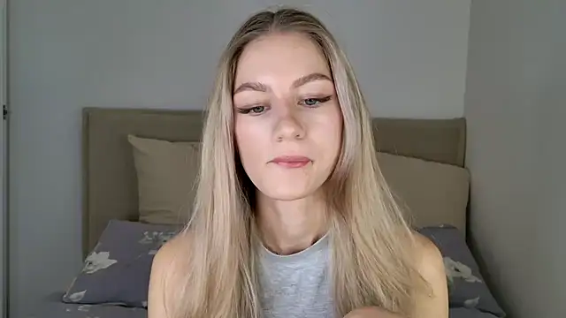 GabriellaOlsen online show from October 2025 09:45:01 AM
