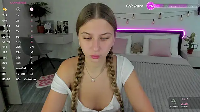 Snapshot of AureliaBliss_ chatting on July 2026 05:49:01 AM AureliaBliss online show from July 2026 05:49:01 AM