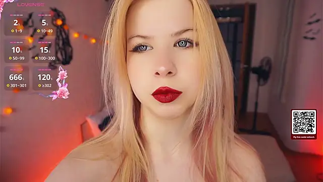 LynetHakes online show from October 2025 04:16:02 AM