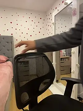 KarlaWild online show from April 2026 08:11:02 PM