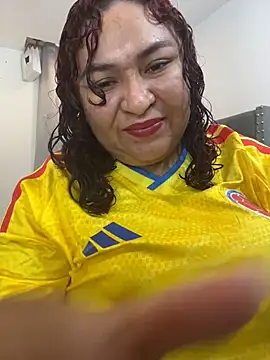 Snapshot of KarlaWild chatting on June 2026 03:02:01 PM KarlaWild online show from June 2026 03:02:01 PM