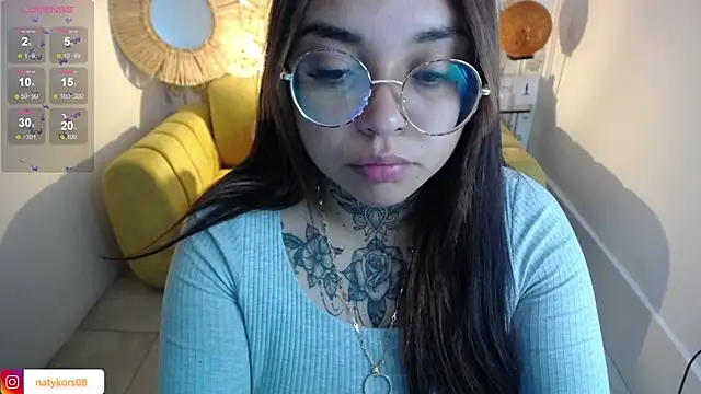 natyk m online show from February 2025 12:59:01 PM