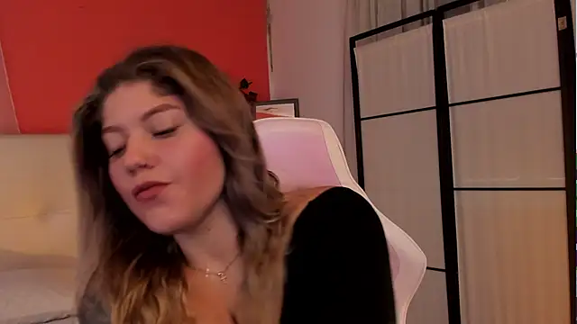 alaia greyy online show from March 2026 01:06:02 PM