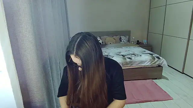 singletrouble online show from April 2026 04:50:02 AM