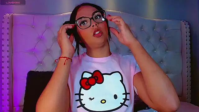 Snapshot of CamiiGarcia chatting on September 2025 07:59:01 PM CamiiGarcia online show from September 2025 07:59:01 PM