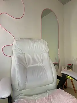 Sofi BBW online show from February 2026 12:43:02 PM