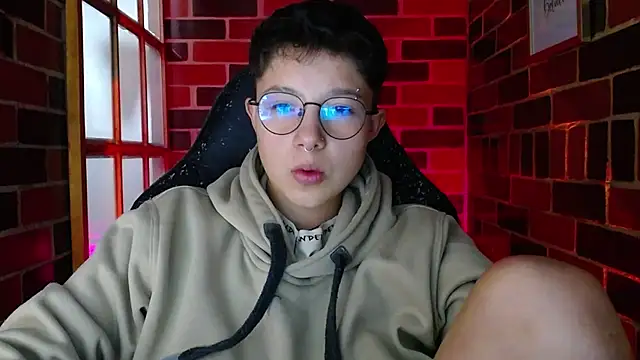 Rio twrr online show from February 2025 02:28:01 AM