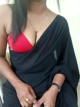 Snapshot of Vedha_Vedhika chatting on February 2025 10:54:01 PM Vedha Vedhika online show from February 2025 10:54:01 PM