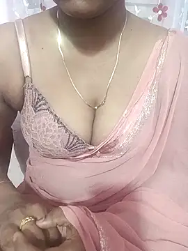 Snapshot of Vedha_Vedhika chatting on October 2025 01:56:02 PM Vedha Vedhika online show from October 2025 01:56:02 PM