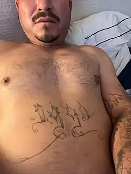 paullliliu online show from January 2026 10:37:01 PM