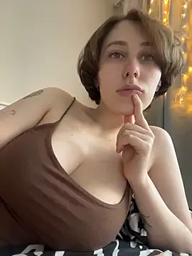 Molli Luv online show from March 2026 04:09:01 AM