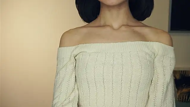 Snapshot of VeronaCritchlow chatting on February 2025 10:51:02 AM VeronaCritchlow online show from February 2025 10:51:02 AM