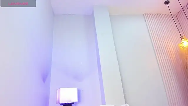 alana rossetti online show from April 2026 11:16:01 AM