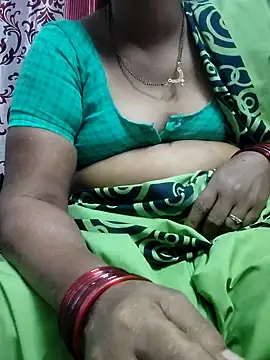 Snapshot of laxmitelugu78 chatting on February 2025 02:29:02 PM laxmitelugu78 online show from February 2025 02:29:02 PM