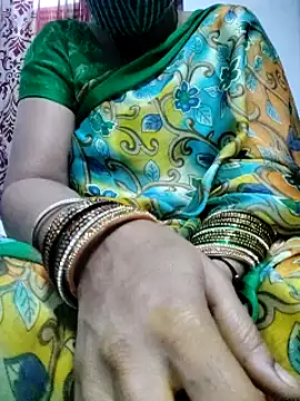 Snapshot of laxmitelugu78 chatting on March 2025 06:10:01 AM laxmitelugu78 online show from March 2025 06:10:01 AM