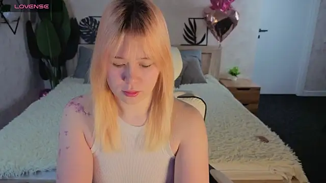 Amy Kimberlly online show from March 2026 12:40:01 AM