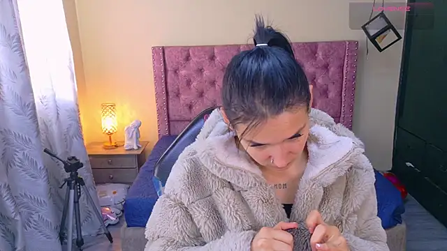 Sofii cutee online show from February 2026 12:53:02 PM