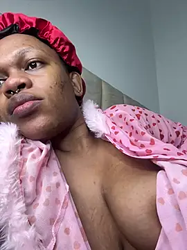 Boneca25 online show from April 2026 07:58:02 AM