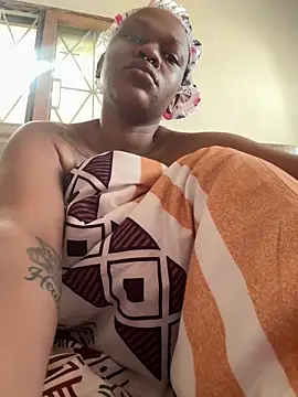 Boneca25 online show from June 2026 08:20:02 AM