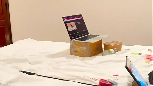 Cucked Sissy Bitch online show from September 2025 05:46:02 PM