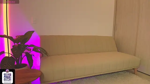 Mara Santoro online show from November 2025 12:10:02 AM