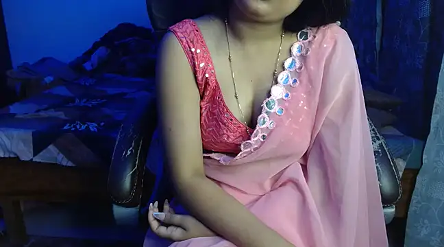 Snapshot of Fab_Suhani chatting on February 2025 10:58:01 PM Fab Suhani online show from February 2025 10:58:01 PM