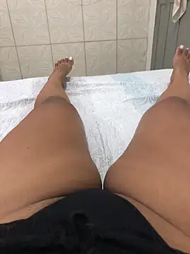 indiazinha69  online show from May 2026 03:29:01 PM